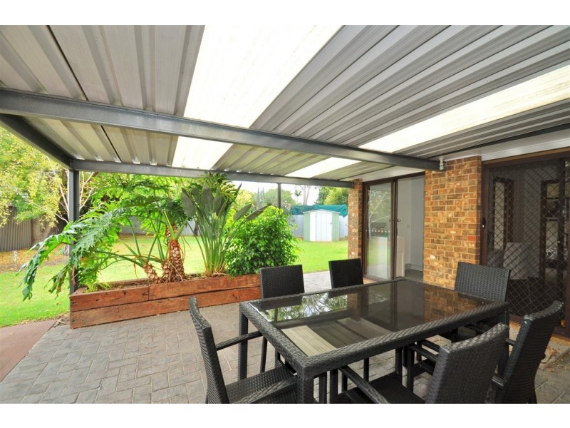 4 Cole Court, Morphett Vale SA 5162