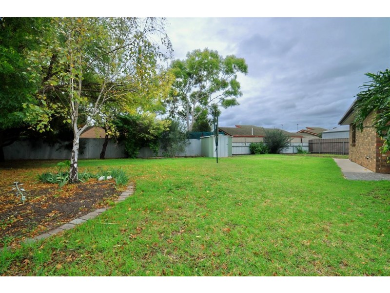 4 Cole Court, Morphett Vale SA 5162