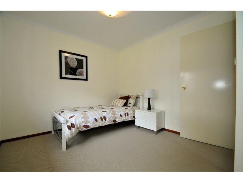 4 Cole Court, Morphett Vale SA 5162
