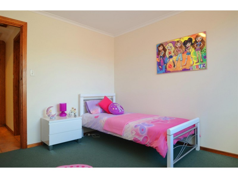 3 Curtis Court, Happy Valley SA 5159