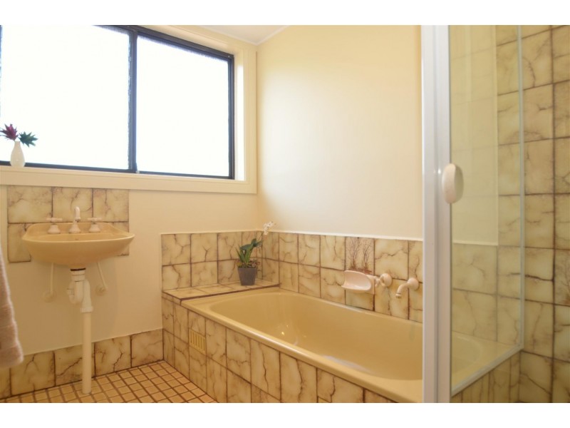 3 Curtis Court, Happy Valley SA 5159