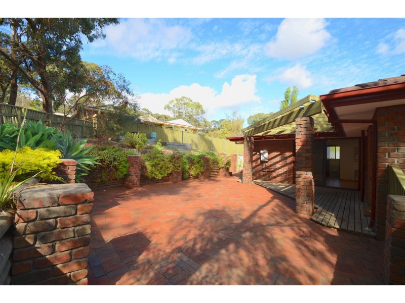 3 Curtis Court, Happy Valley SA 5159