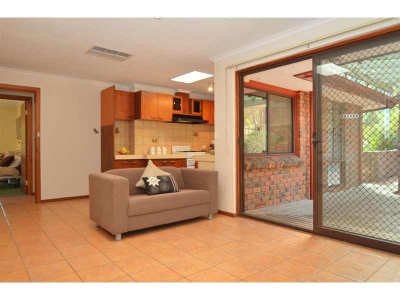 3 Curtis Court, Happy Valley SA 5159