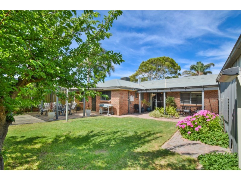 32 Antonia Circuit, Hallett Cove SA 5158
