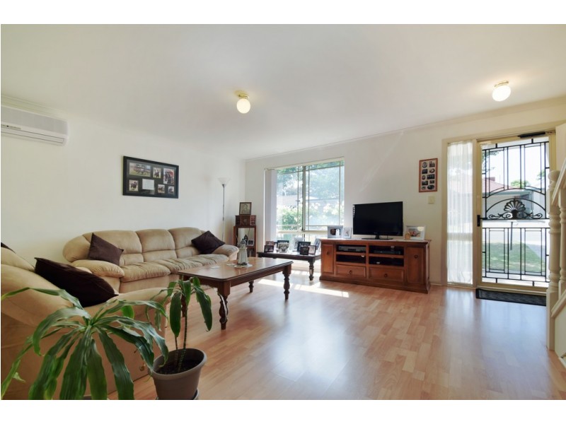 8 Rayner Court, Mitchell Park SA 5043