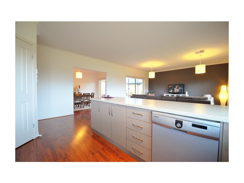 27 Buoy Crescent, Seaford Meadows SA 5169