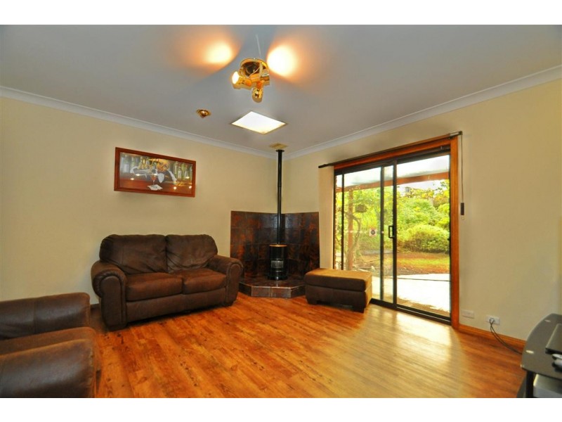 6 Mark Court, O’halloran Hill SA 5158