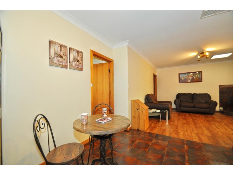 6 Mark Court, O’halloran Hill SA 5158