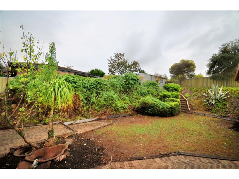 6 Mark Court, O’halloran Hill SA 5158