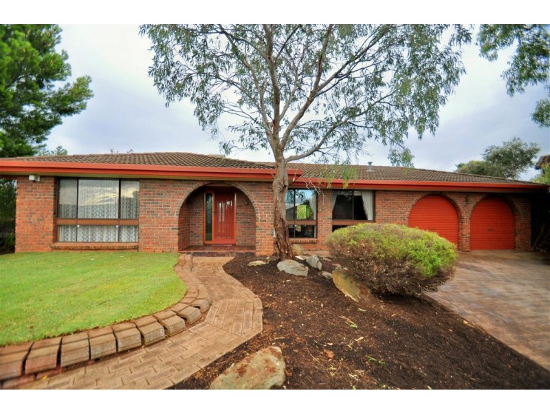 6 Mark Court, O’halloran Hill SA 5158