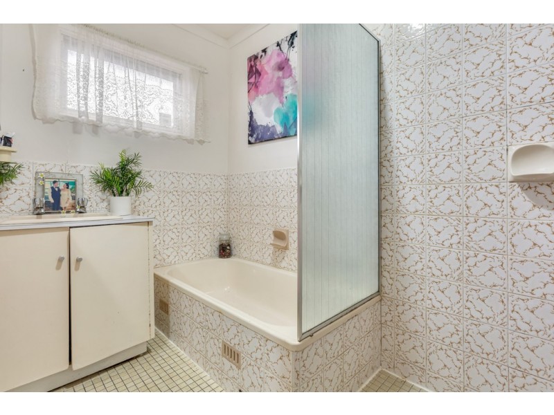 24 Ipari Terrace, Morphett Vale SA 5162