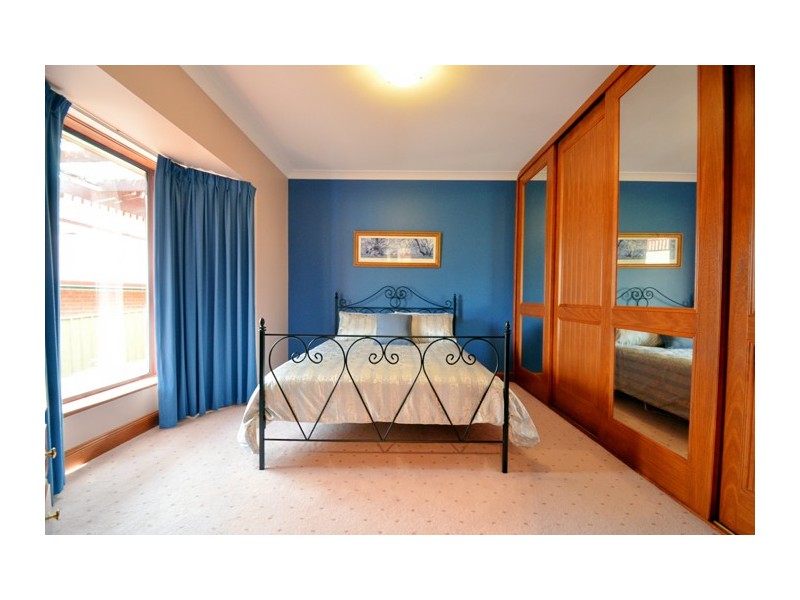 5 Lusitano Court, Woodcroft SA 5162