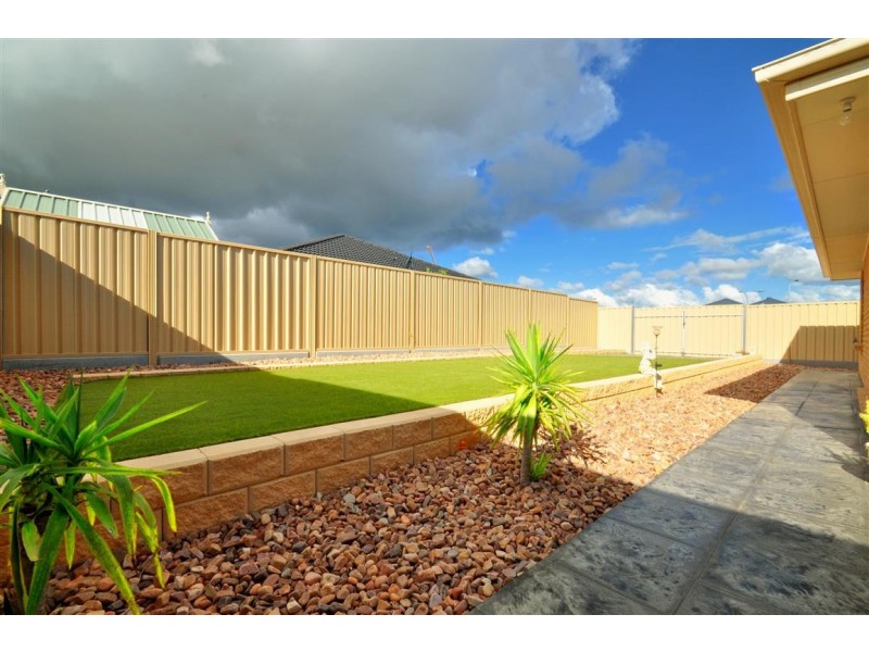 4 Miranda Place, Seaford Meadows SA 5169