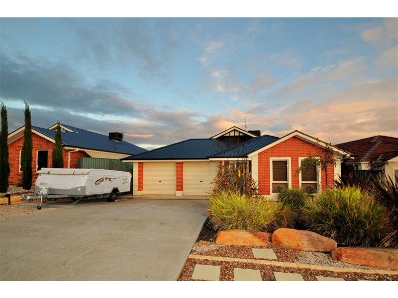 80 Elizabeth Crescent, Hallett Cove SA 5158