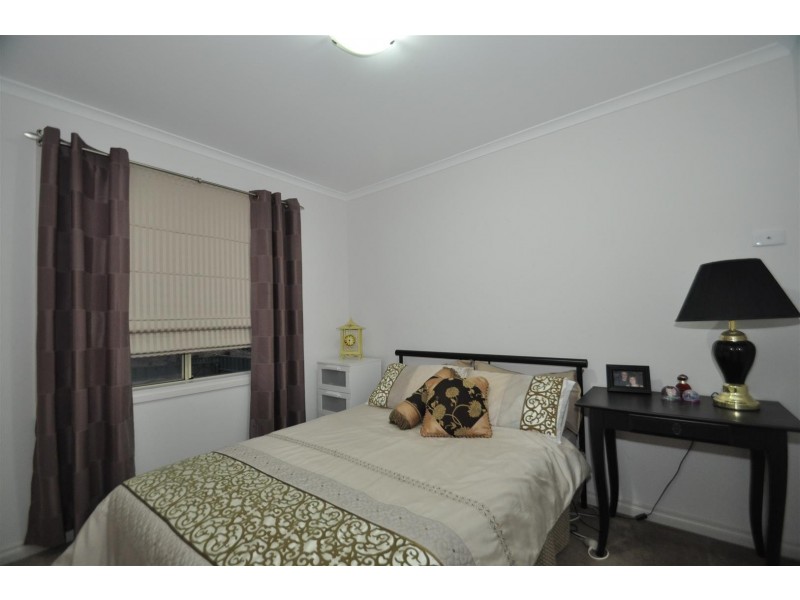 80 Elizabeth Crescent, Hallett Cove SA 5158