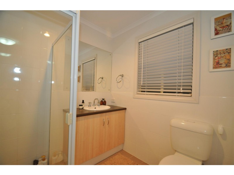 80 Elizabeth Crescent, Hallett Cove SA 5158