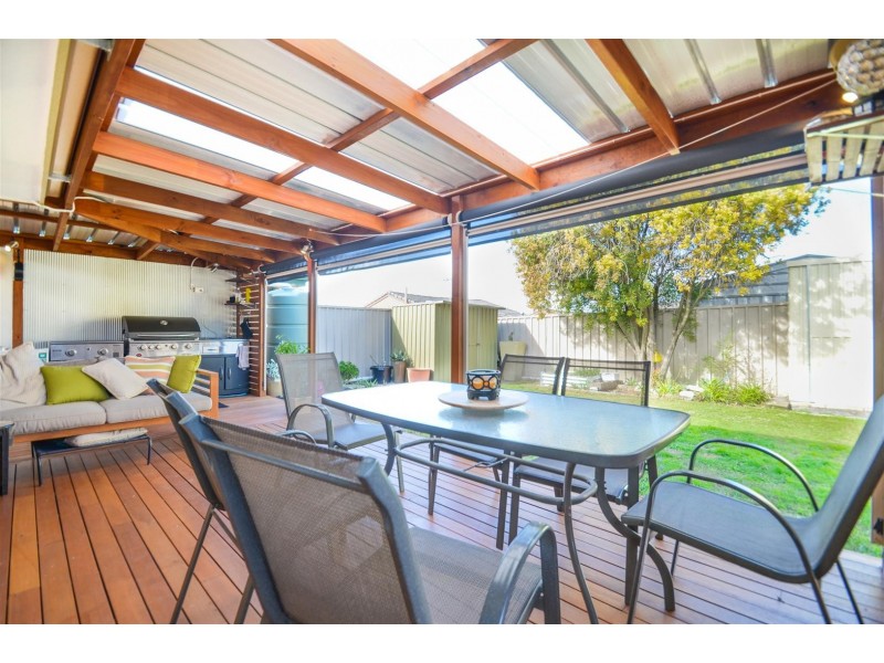 6 Phyllis Court, Trott Park SA 5158