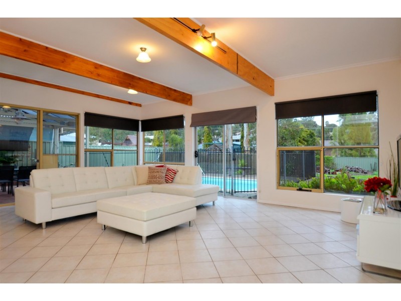 22 Alison Drive, Happy Valley SA 5159