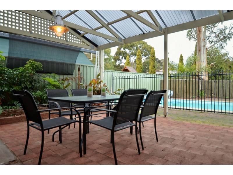 22 Alison Drive, Happy Valley SA 5159