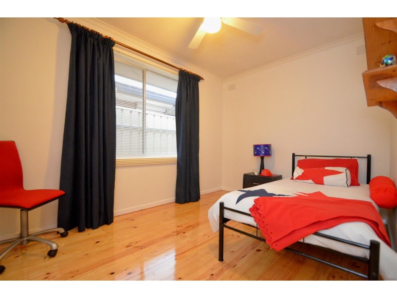 22 Alison Drive, Happy Valley SA 5159