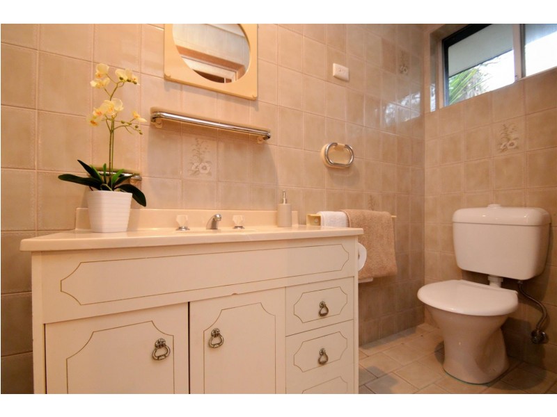 22 Alison Drive, Happy Valley SA 5159