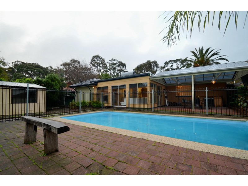 22 Alison Drive, Happy Valley SA 5159