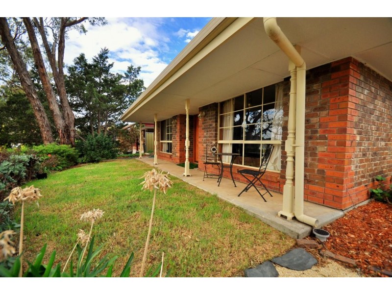 10 McHarg Road, Happy Valley SA 5159