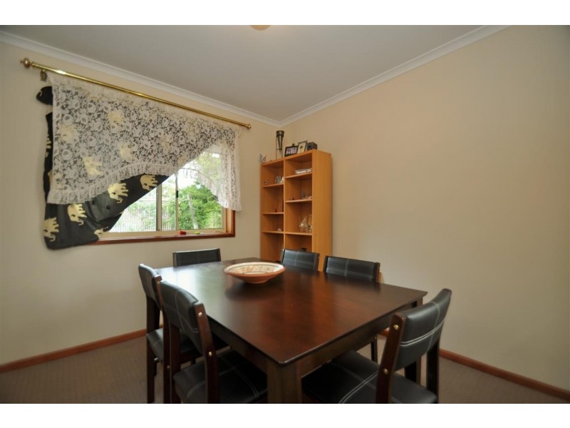 10 McHarg Road, Happy Valley SA 5159