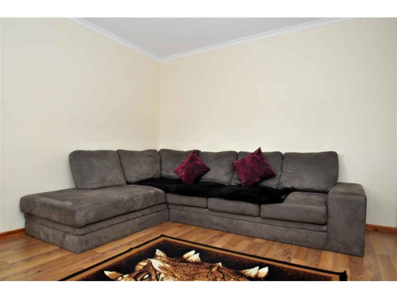 10 McHarg Road, Happy Valley SA 5159