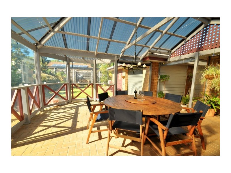 10 Outlook Drive, Aberfoyle Park SA 5159