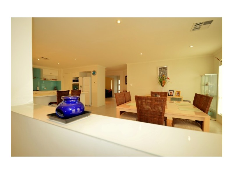 29 Antonio Street, Huntfield Heights SA 5163