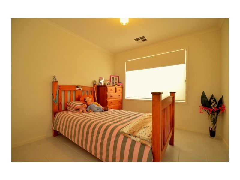 29 Antonio Street, Huntfield Heights SA 5163