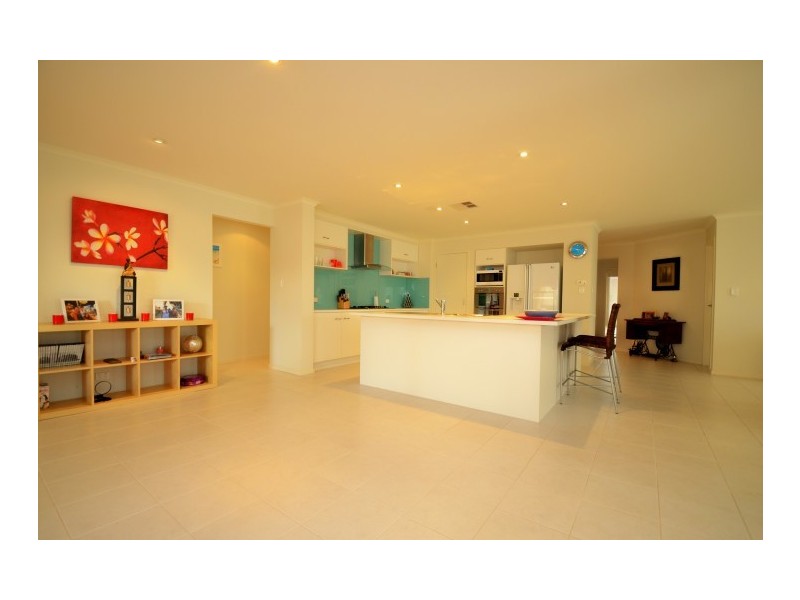 29 Antonio Street, Huntfield Heights SA 5163