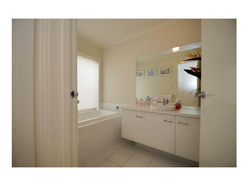 29 Antonio Street, Huntfield Heights SA 5163