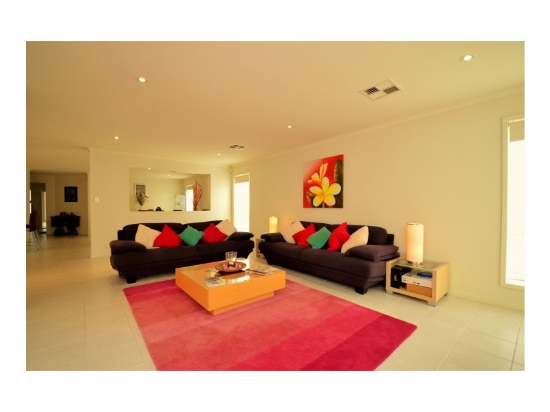 29 Antonio Street, Huntfield Heights SA 5163