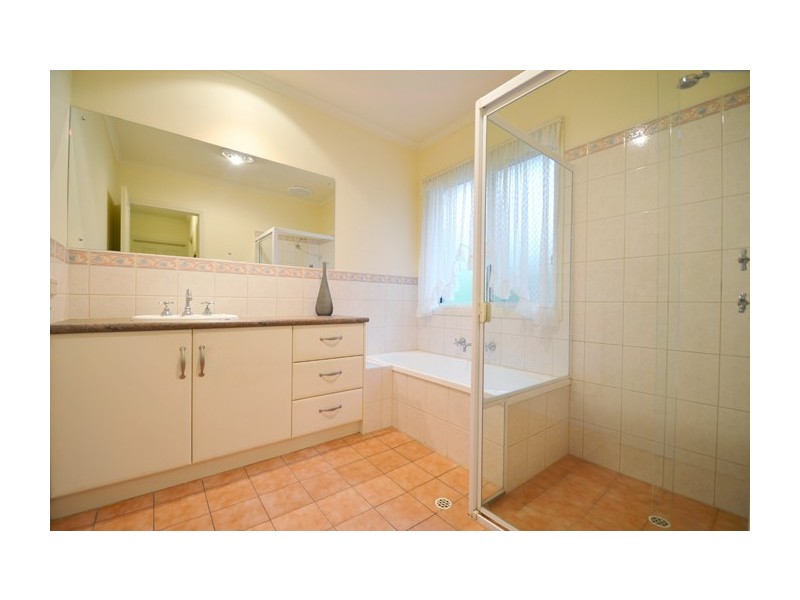 24 Perry Street, Mclaren Vale SA 5171