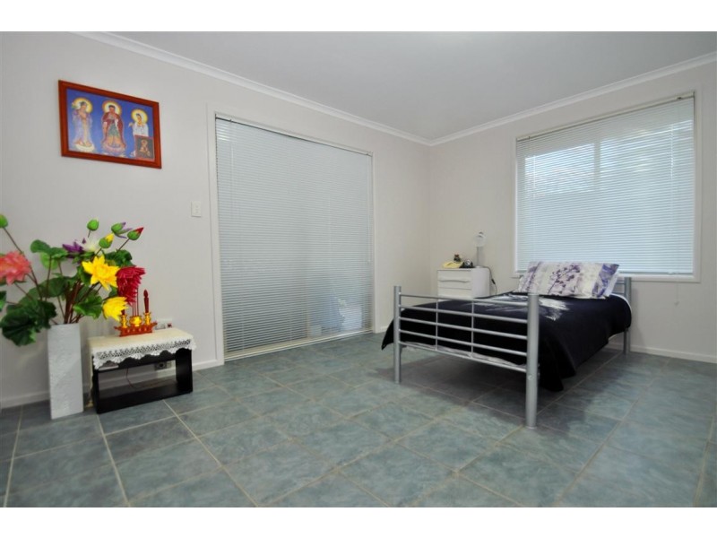 19 Meadfoot Close, Moana SA 5169