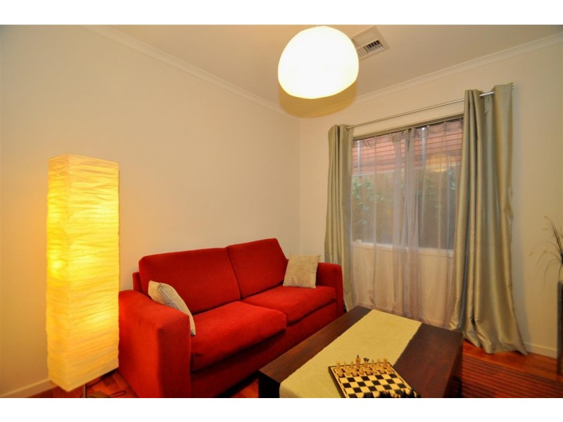 4 Arkle Place, Woodcroft SA 5162