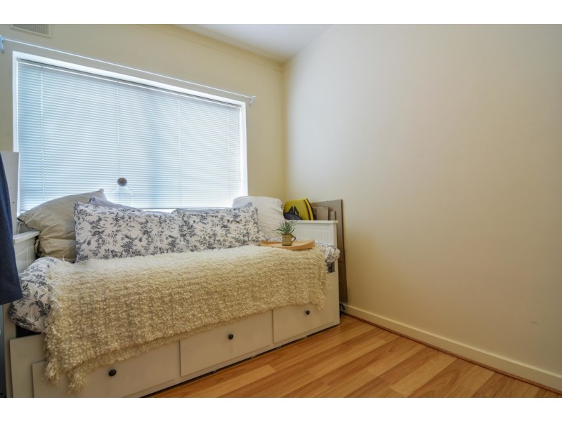 2/11 Crozier Terrace, Oaklands Park SA 5046