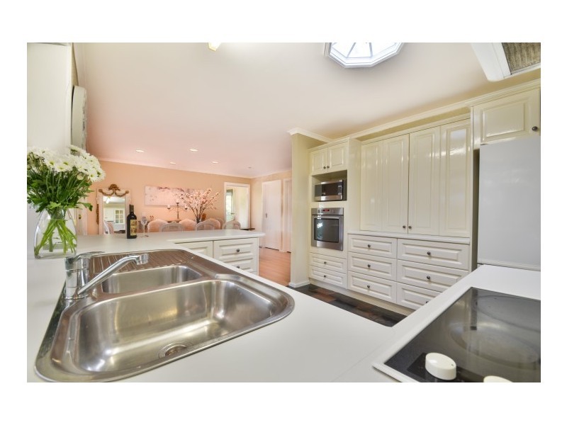 43 Tatiara Road, Happy Valley SA 5159