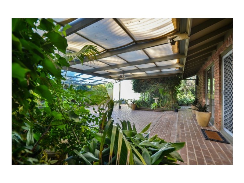 43 Tatiara Road, Happy Valley SA 5159