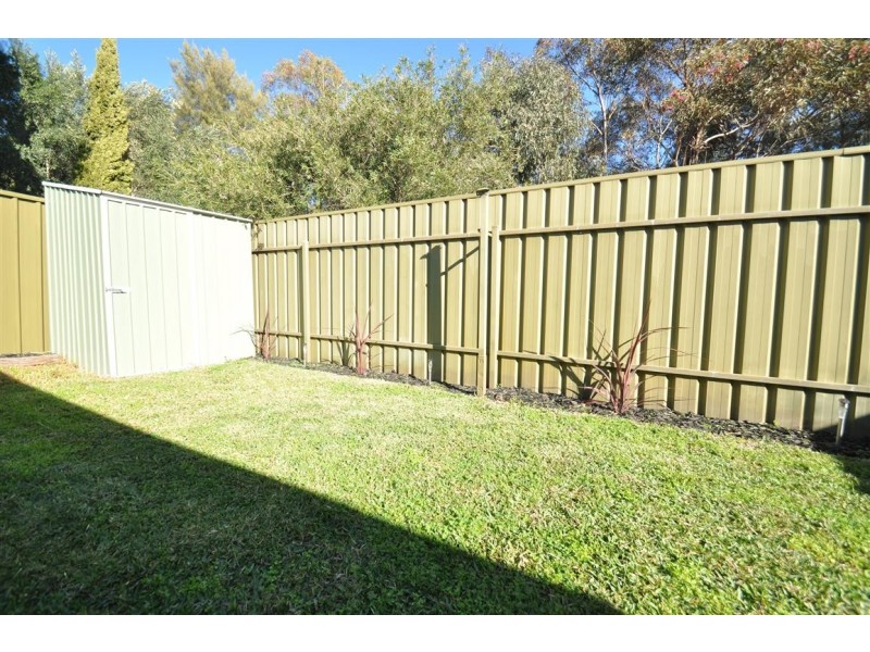 6 Madigan Crescent, Woodcroft SA 5162