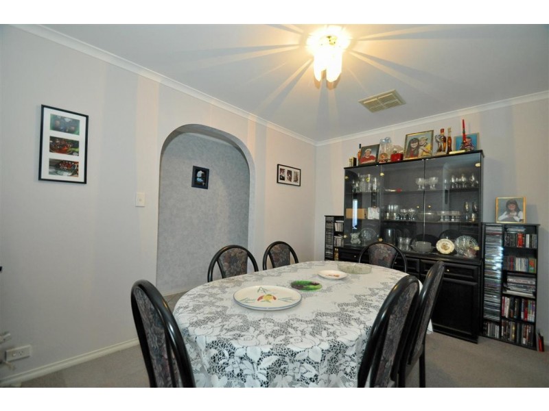 3 Perin Avenue, Woodcroft SA 5162