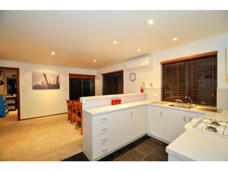 1 Barossa Way, Woodcroft SA 5162