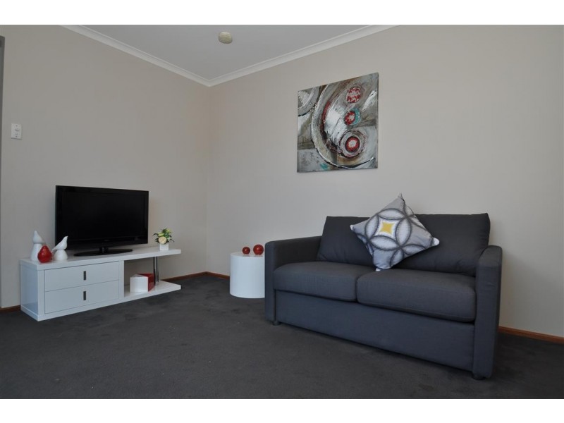 6 Seaview Court, Morphett Vale SA 5162