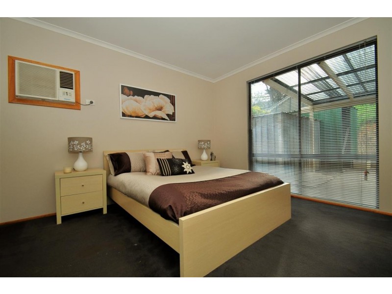 6 Seaview Court, Morphett Vale SA 5162