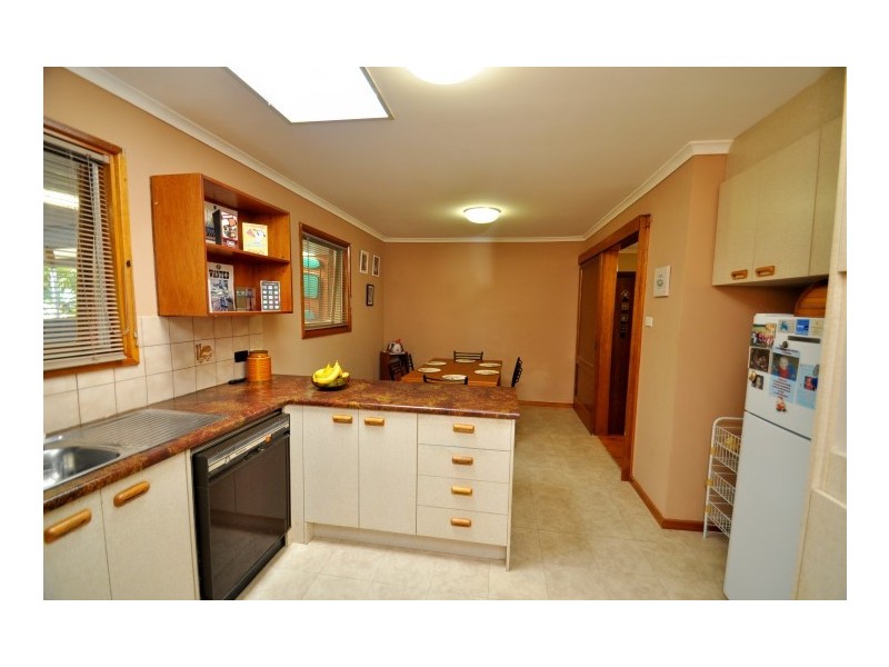 3 Homestead Drive, Aberfoyle Park SA 5159