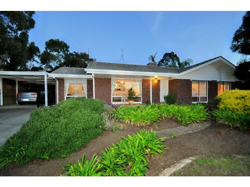 8 Quamby Court, Happy Valley SA 5159