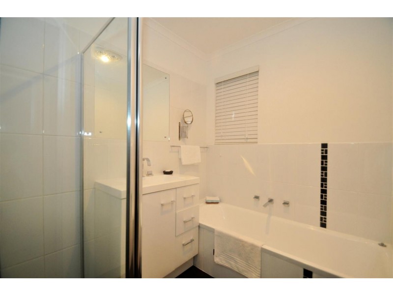 8 Quamby Court, Happy Valley SA 5159