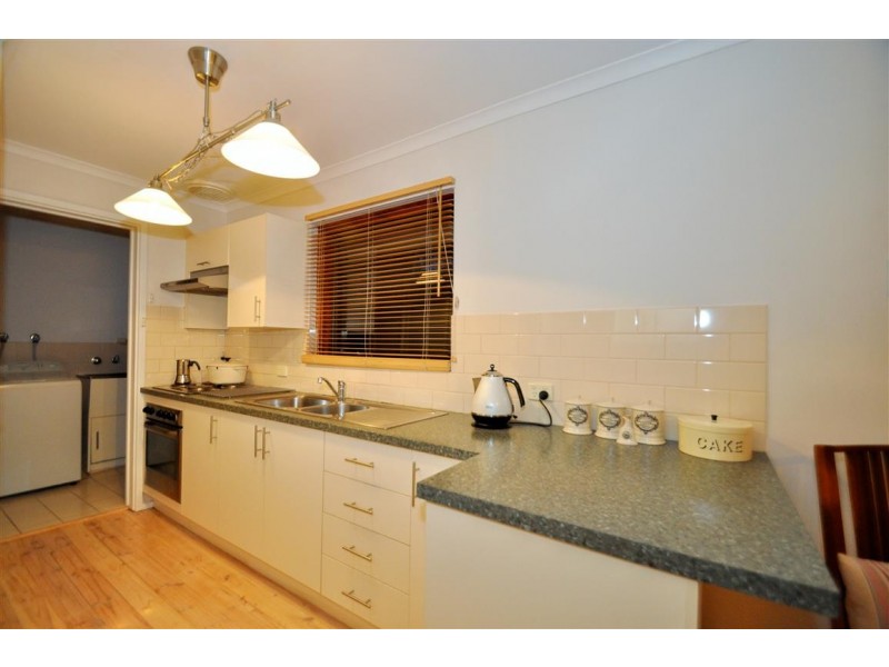 8 Quamby Court, Happy Valley SA 5159